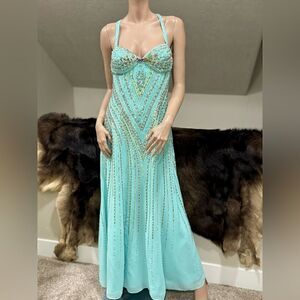 Stunning V-Neck and Cross-back Sequins & Beaded Evening Dress